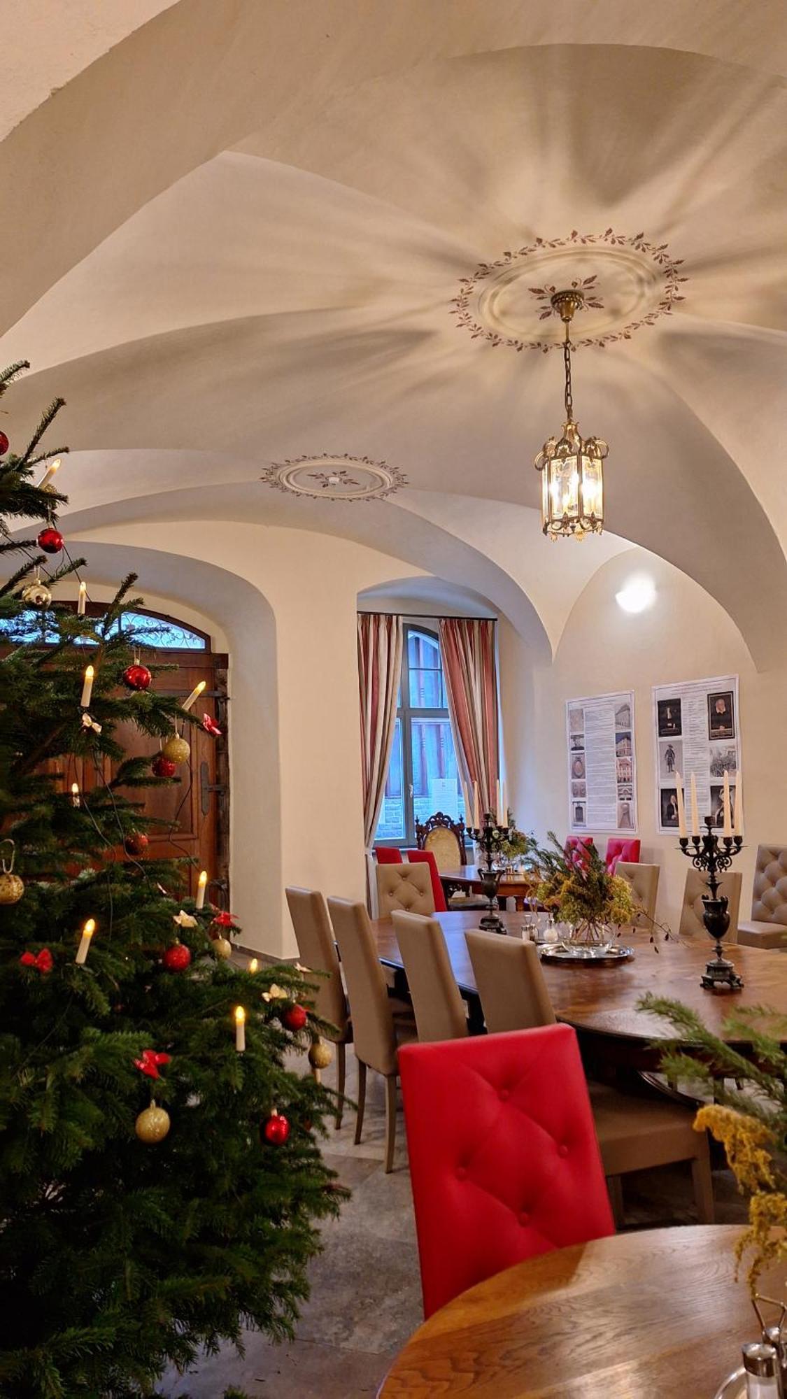 Stadtpalais Familien-Suite 4 Zimmer Mit Galerie Maximal 6 Personen Будишин Екстер'єр фото
