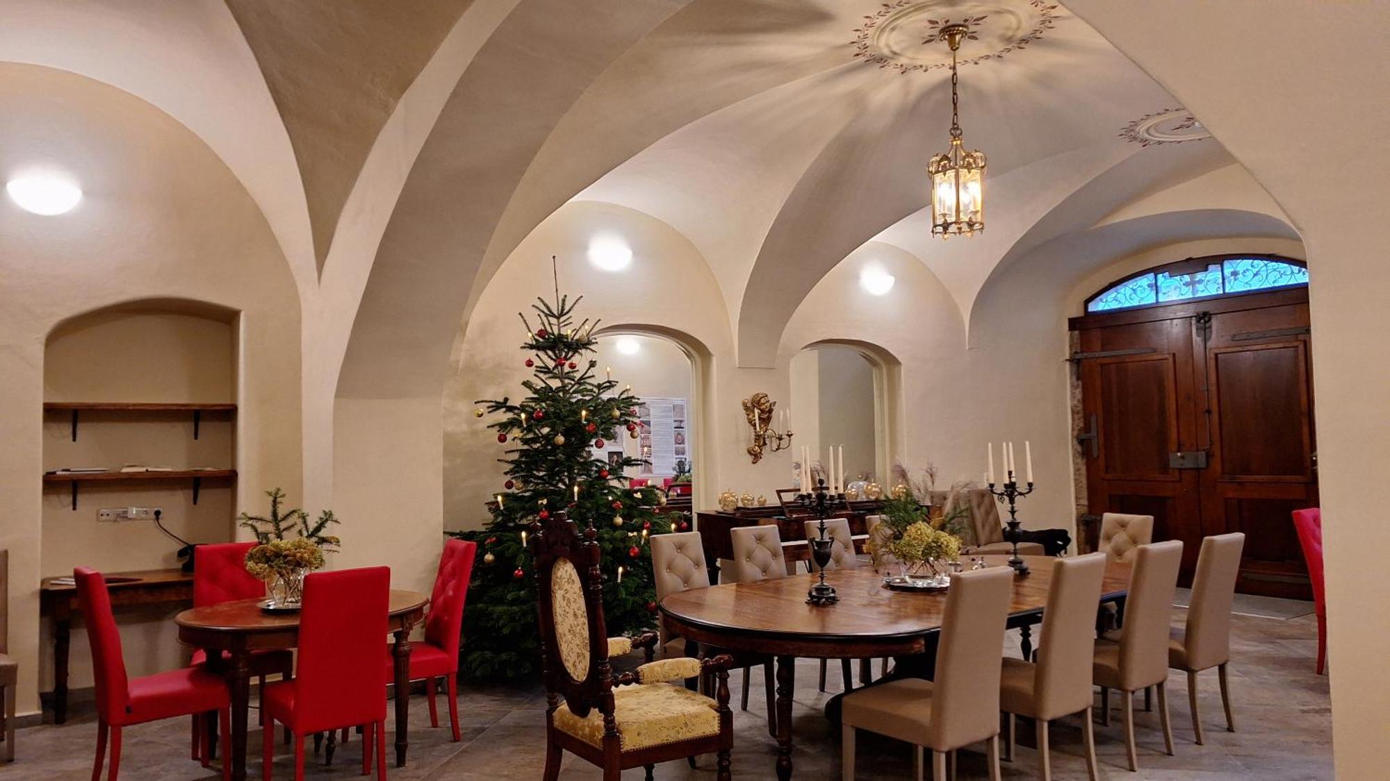 Stadtpalais Familien-Suite 4 Zimmer Mit Galerie Maximal 6 Personen Будишин Екстер'єр фото