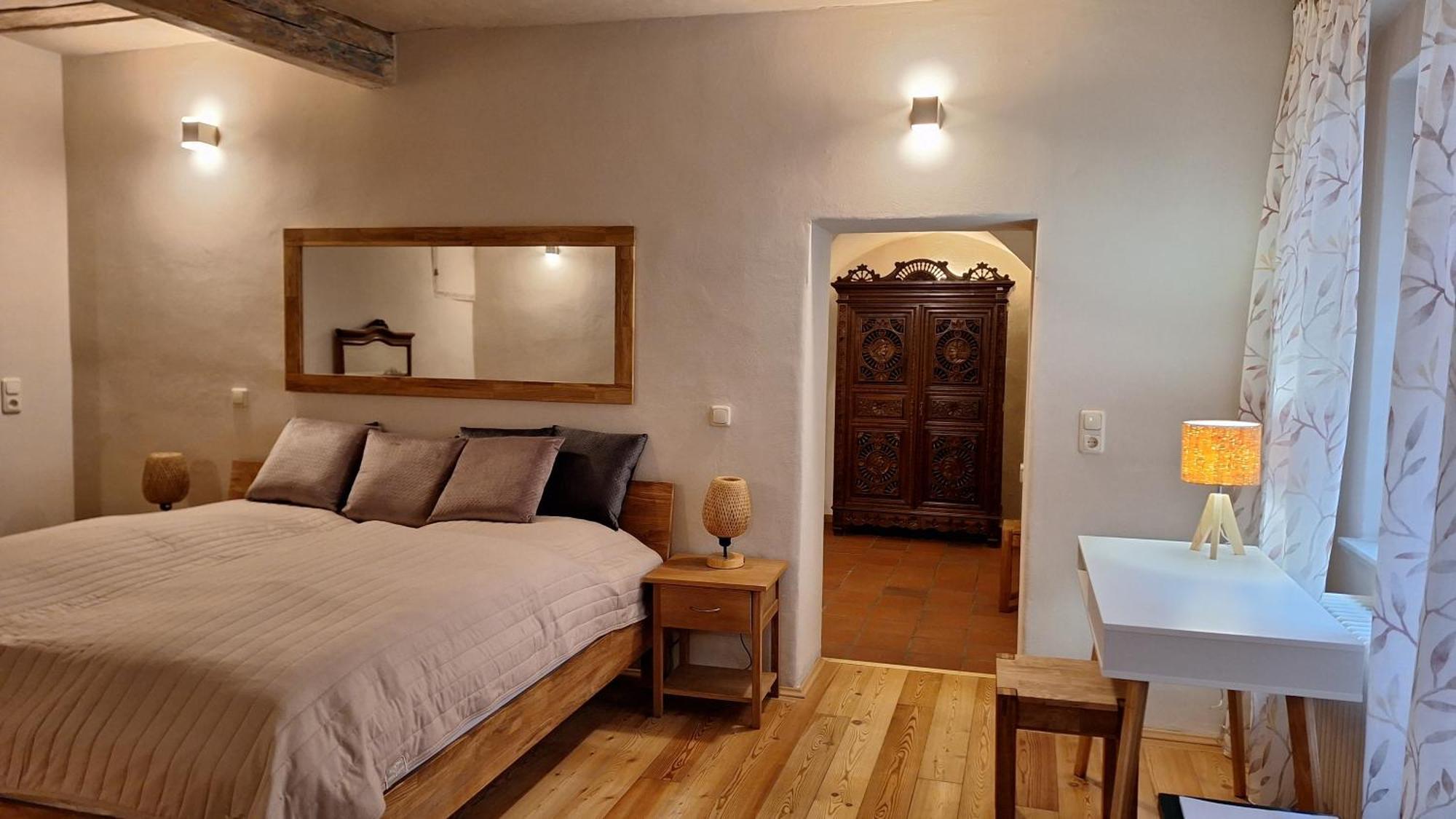 Stadtpalais Familien-Suite 4 Zimmer Mit Galerie Maximal 6 Personen Будишин Екстер'єр фото