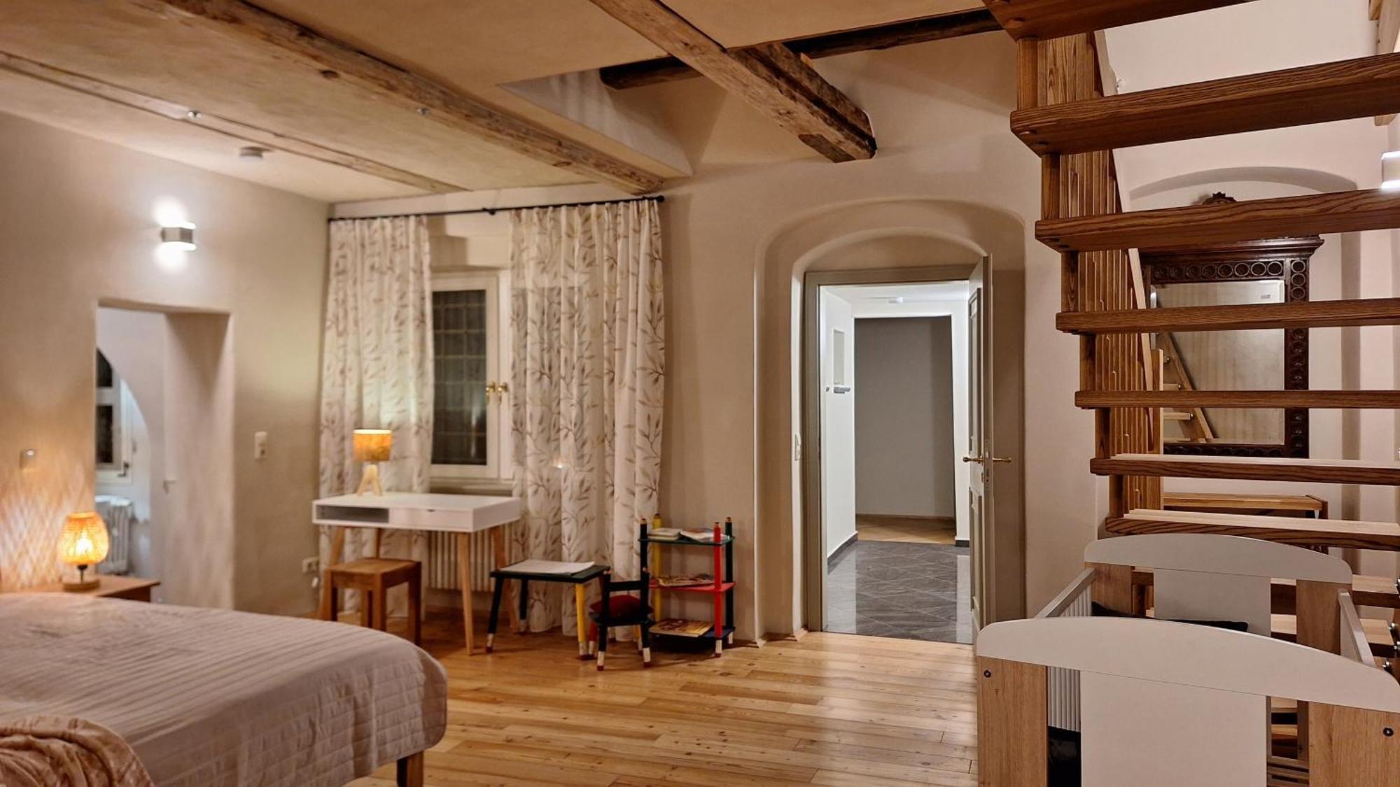 Stadtpalais Familien-Suite 4 Zimmer Mit Galerie Maximal 6 Personen Будишин Екстер'єр фото