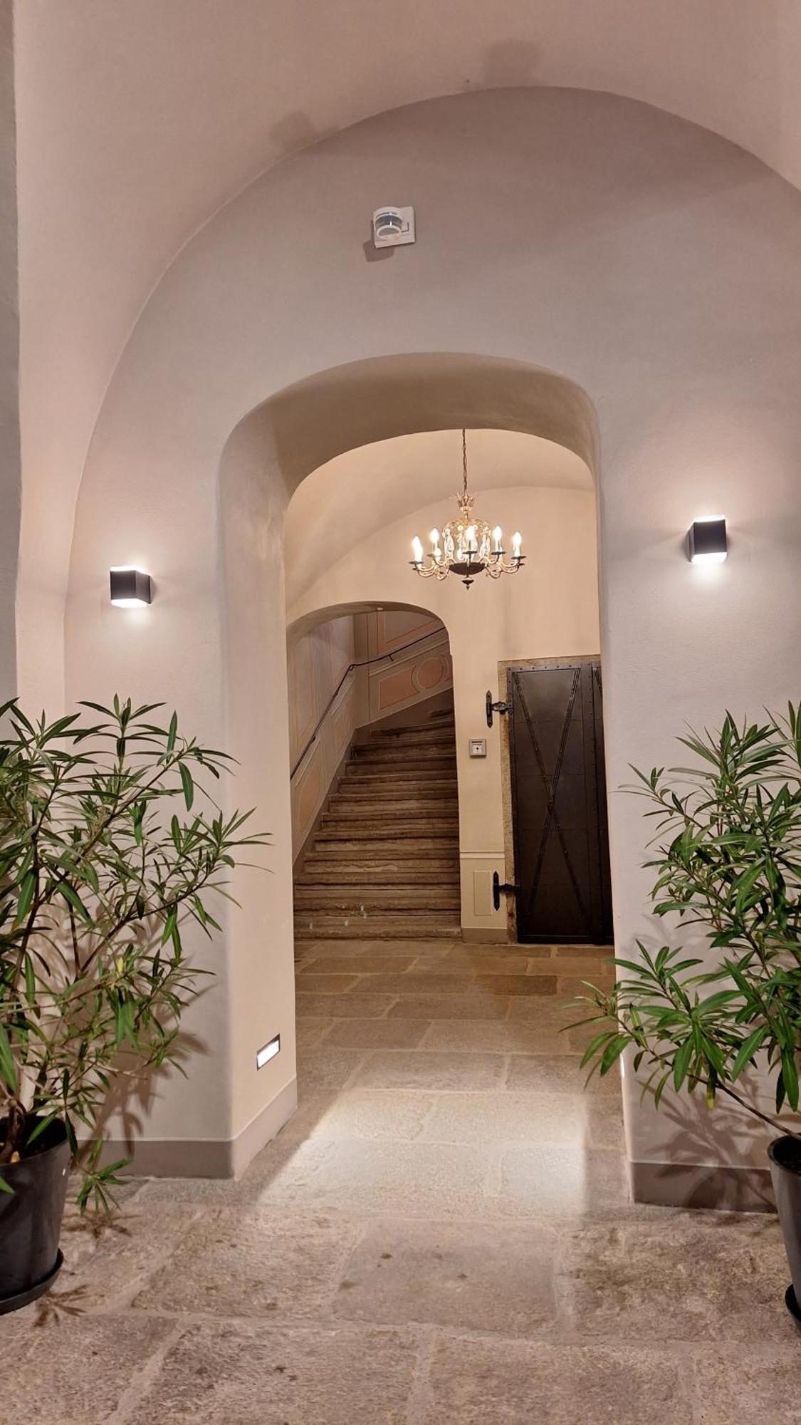 Stadtpalais Familien-Suite 4 Zimmer Mit Galerie Maximal 6 Personen Будишин Екстер'єр фото
